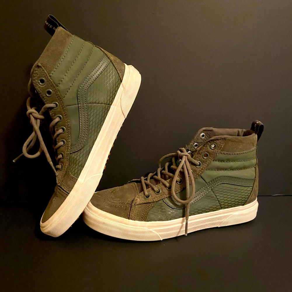 Vans Off the Wall SK8-HI MTE- W8.5/M7